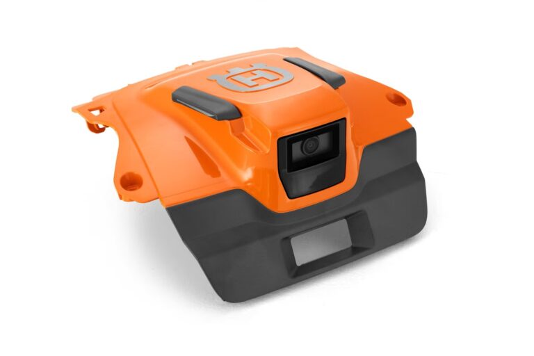 Husqvarna Automower 580 EPOS® — Sportrasen-Mähroboter | Dancover