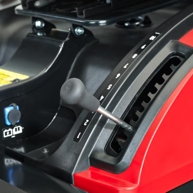 Toro ES3000 SD — Elektrischer Aufsitzmäher 76 cm | Dancover