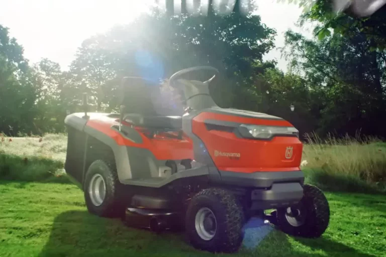 Husqvarna TC 100i Akku-Aufsitzmäher — Mit Fangkorb | Dancover