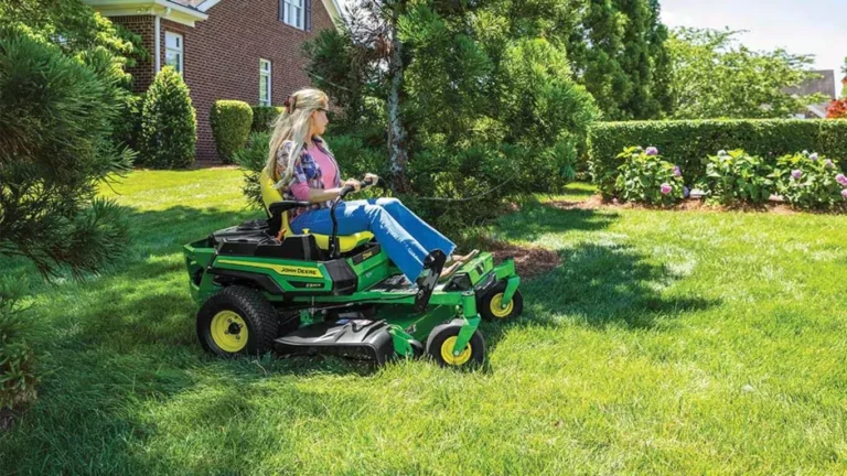John Deere Z320R Zero-Turn 107cm V-Twin LED Servolenkung | Dancover