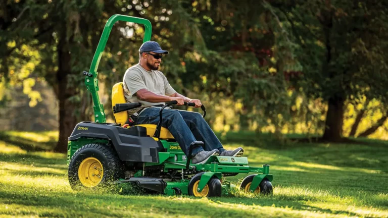 John Deere Z530M Zero-Turn 122cm Kawasaki V-Twin 16,1kW | Dancover