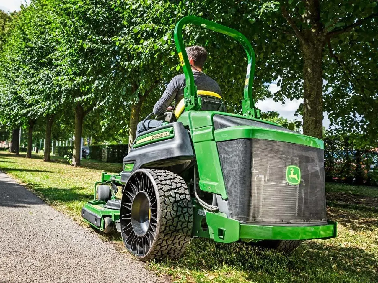 John Deere Z997R Zero-Turn Dieselmäher – Bild 10