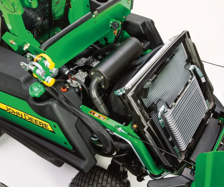 John Deere 1580 TerrainCut Frontmäher Diesel 4WD | Dancover