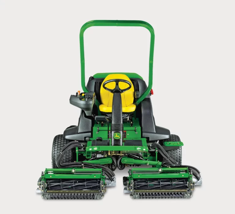John Deere 2653B PrecisionCut Spindelmäher | Dancover